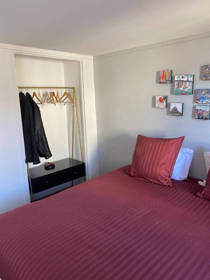 Chambre D'Hotes Du Carre Des Arts Honfleur Buitenkant foto