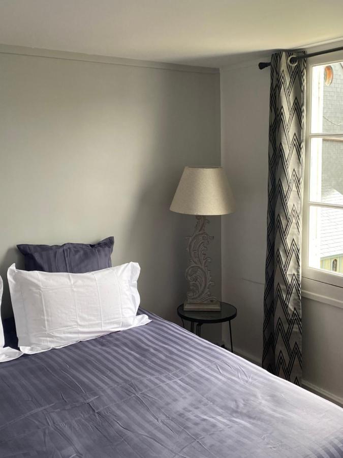Chambre D'Hotes Du Carre Des Arts Honfleur Buitenkant foto
